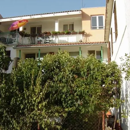 Holiday In Tribunj With Balcony, Air Conditioning, W-lan 5042-4 * Tribunj (Sibenik-Knin)